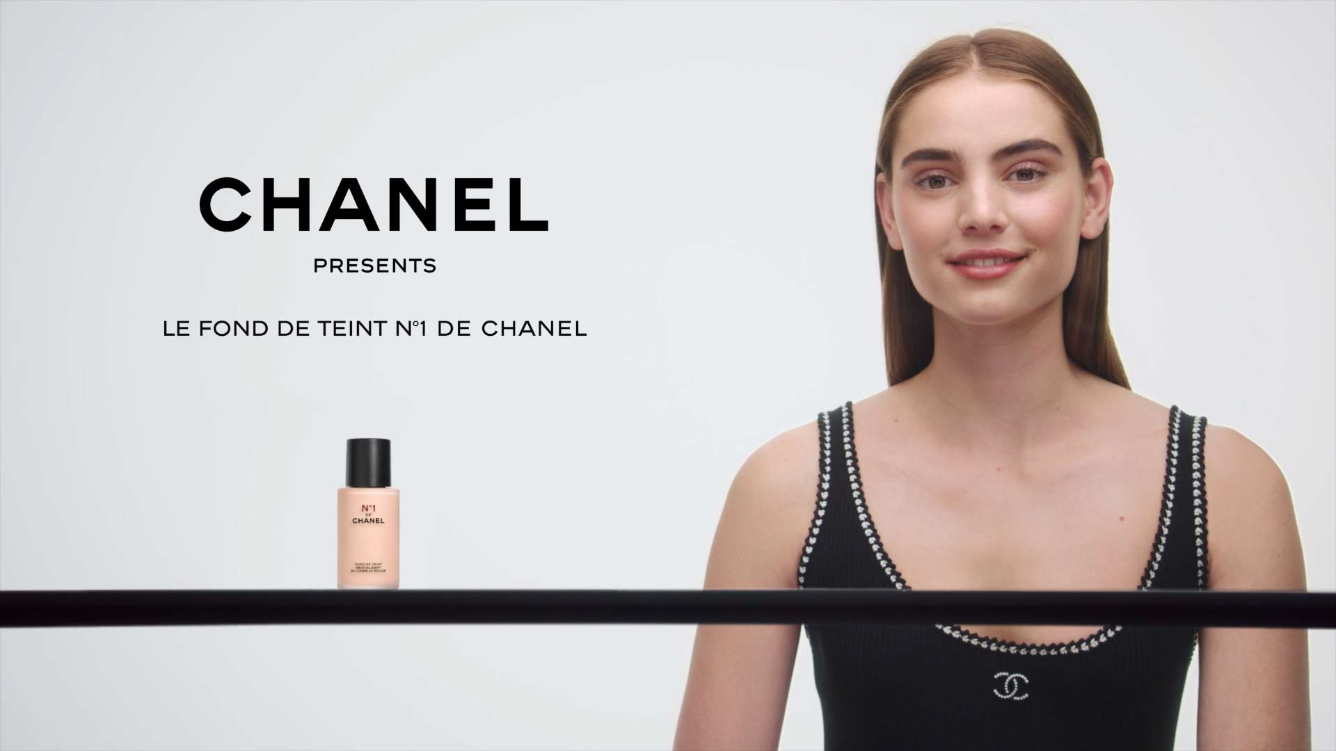 CHANEL No 1 De Chanel Revitalizing Foundation - Reviews