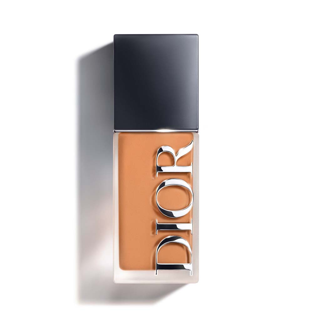 DIOR Skin Wear Foundation 4.5 Warm 30 ml